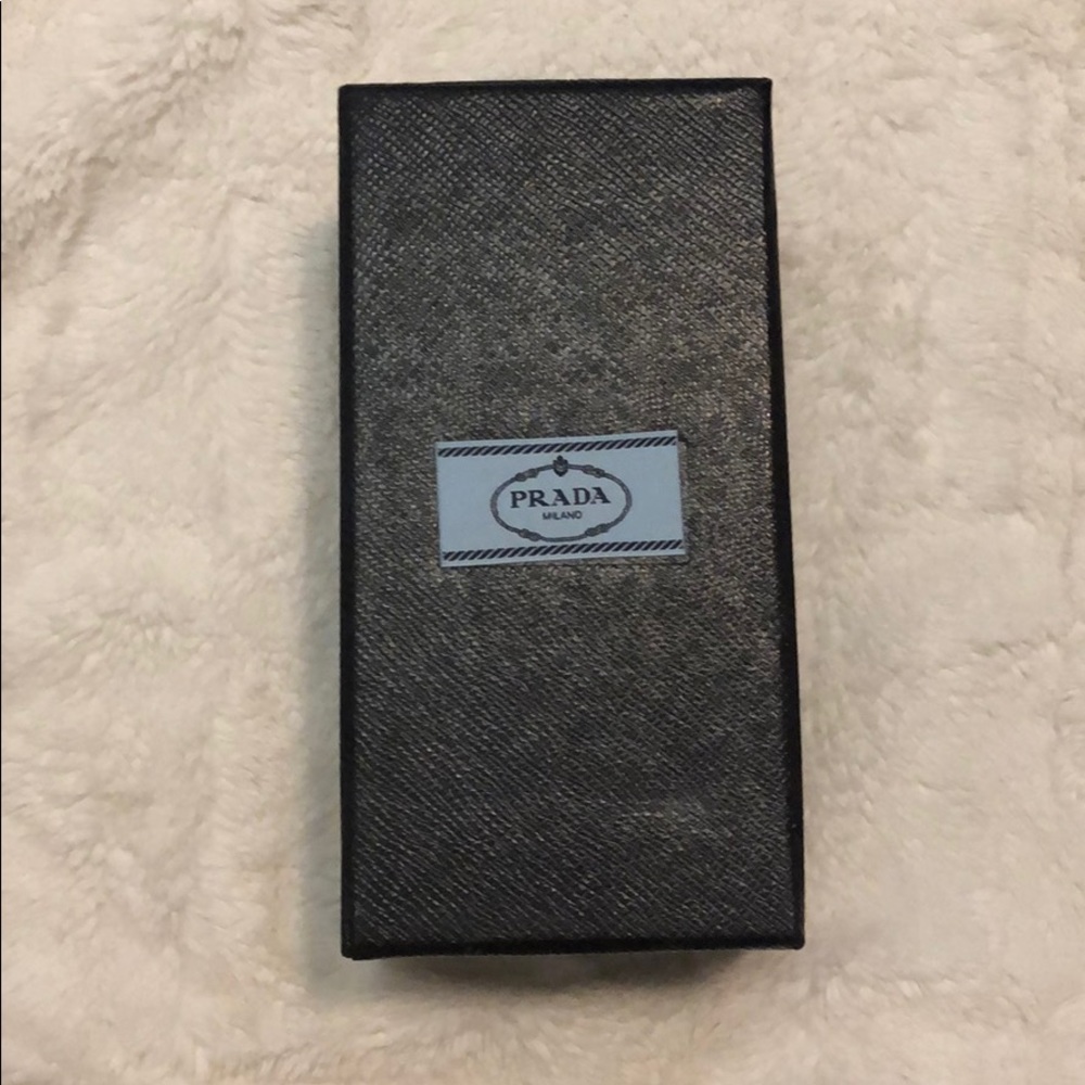 PRADA SUNGLASSES STORAGE BOX - Picture 2 of 7